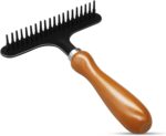 Black Handheld Carpet Grooming Rake